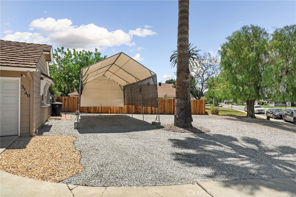 3540 Nelson