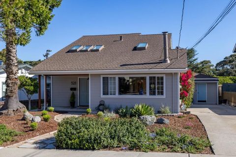 Photo of 521 Hannon Avenue, Monterey, CA 93940 (MLS # ML82041710)