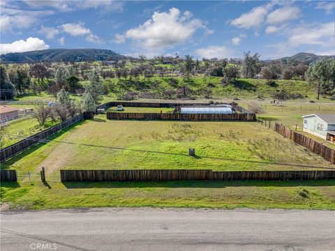 Photo of 2605 Spring Valley Rd, Clearlake Oaks, CA 95423 (MLS # LC26046181)