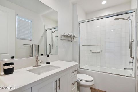 Tiny photo for 2400 Conroy Avenue, Camarillo, CA 93012 (MLS # 226000660)