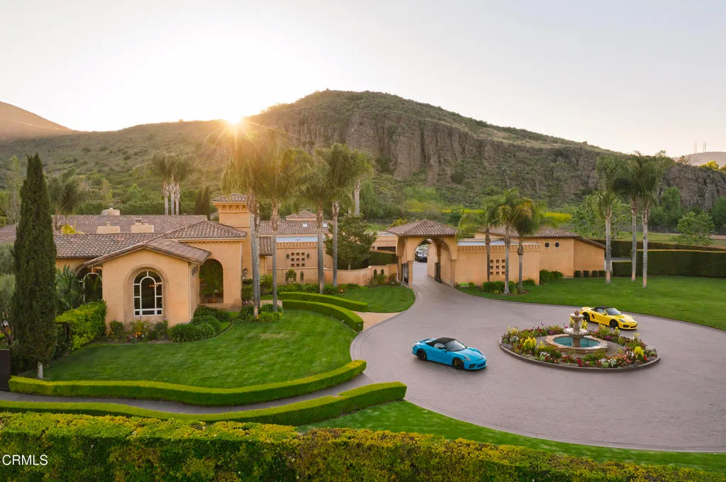 Santa Rosa, California 93012, United States, 5 Bedrooms Bedrooms, ,5 BathroomsBathrooms,Residential,Active,137901