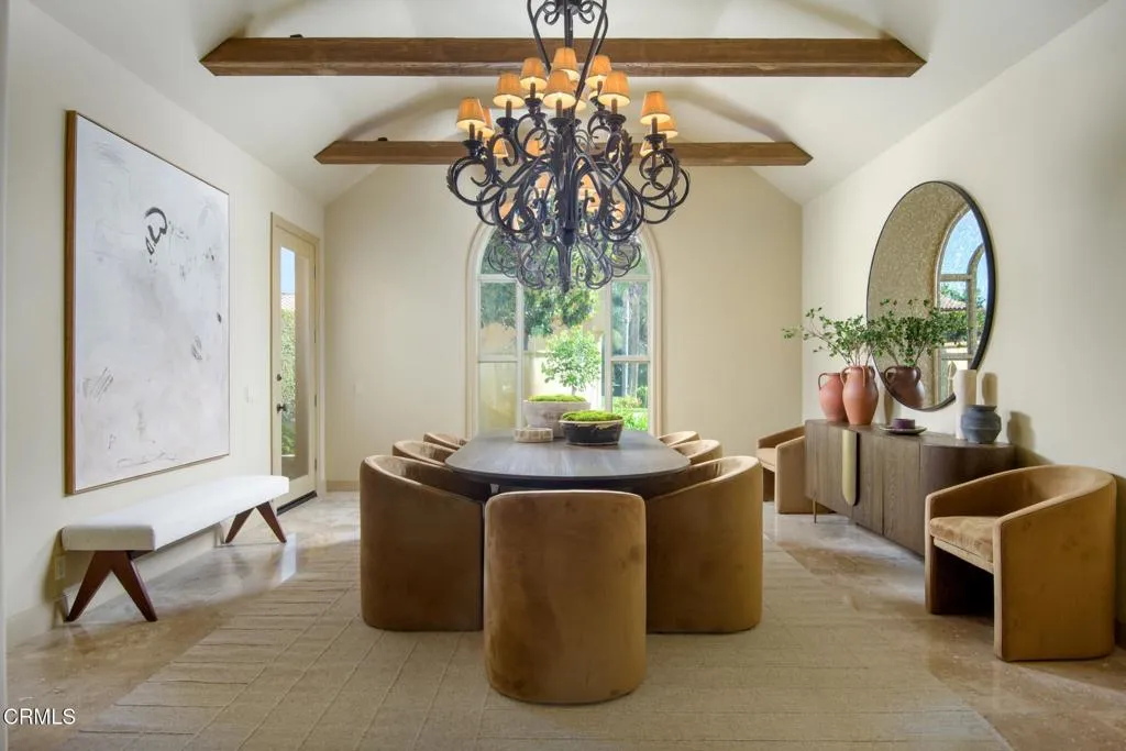 Santa Rosa, California 93012, United States, 5 Bedrooms Bedrooms, ,5 BathroomsBathrooms,Residential,Active,137901