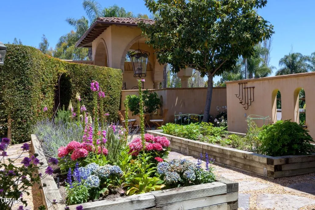 Santa Rosa, California 93012, United States, 5 Bedrooms Bedrooms, ,5 BathroomsBathrooms,Residential,Active,137901