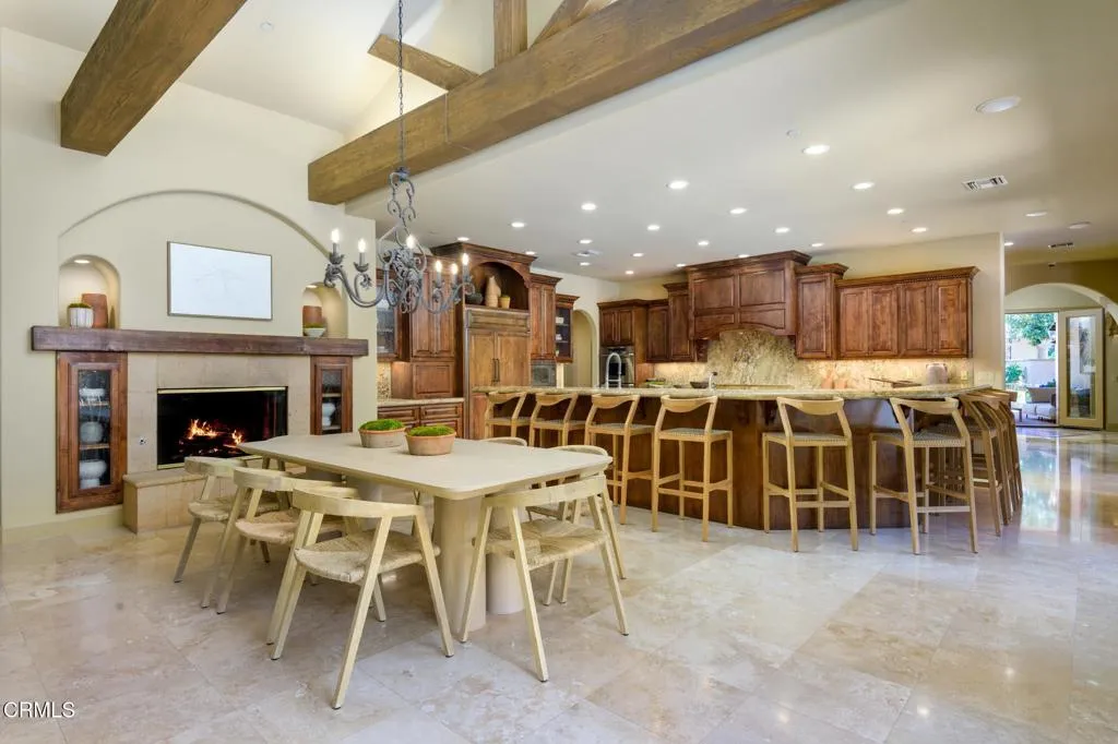 Santa Rosa, California 93012, United States, 5 Bedrooms Bedrooms, ,5 BathroomsBathrooms,Residential,Active,137901