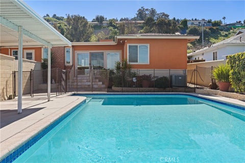 Photo of 5629 Brushton St, Los Angeles, CA 90008 (MLS # PV26041217)