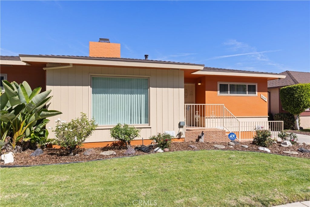 5629 Brushton St, Los Angeles CA 90008