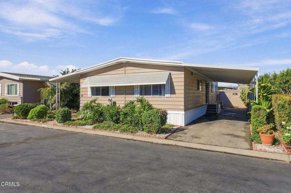 500 W Santa Maria Street 31