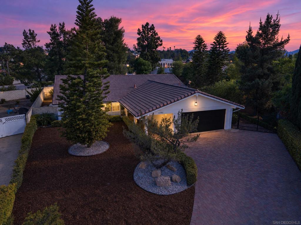 12782 Jardin Rd