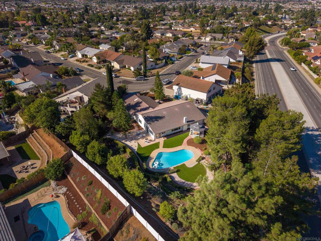 12782 Jardin Rd