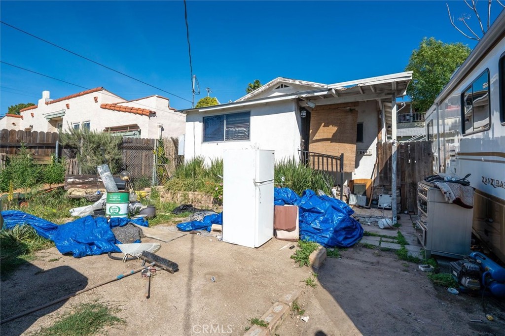 10448 Mountair Avenue