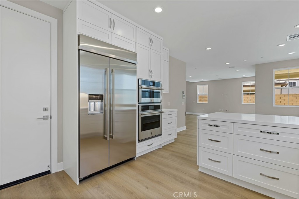 Vista Rose - Residential