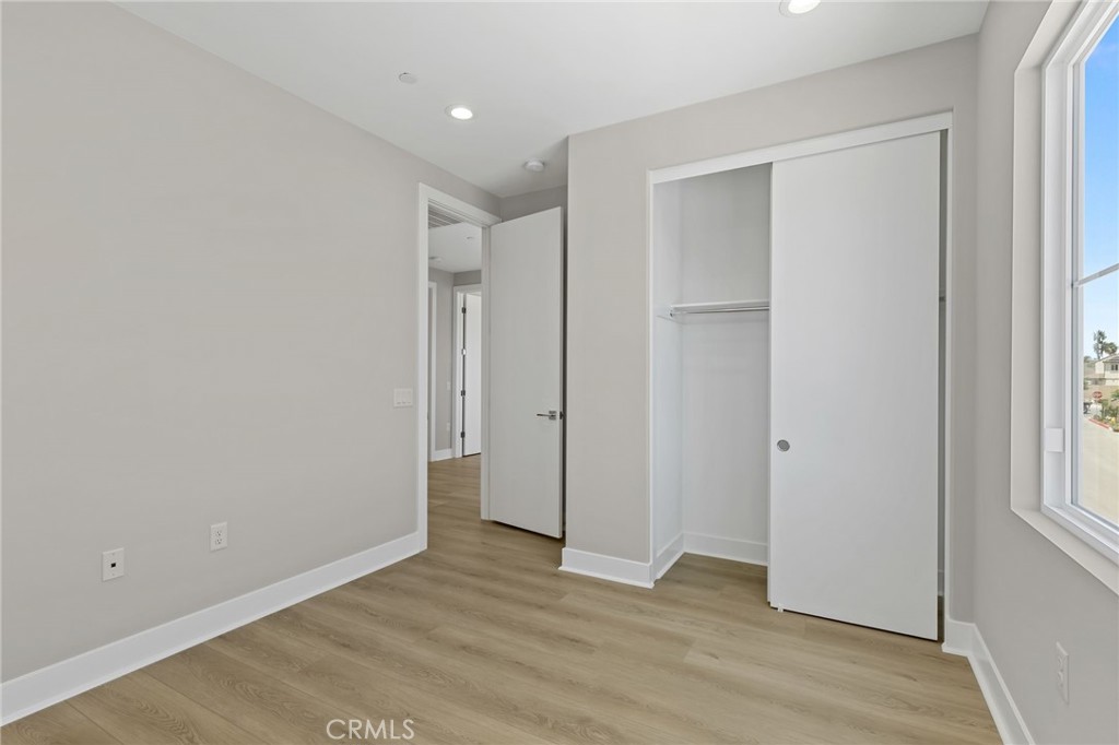 Vista Rose - Residential