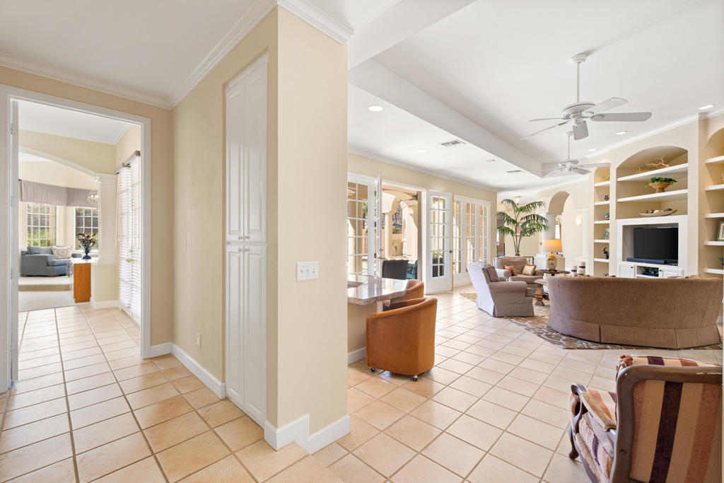 Indian Wells C.C. - Residential
