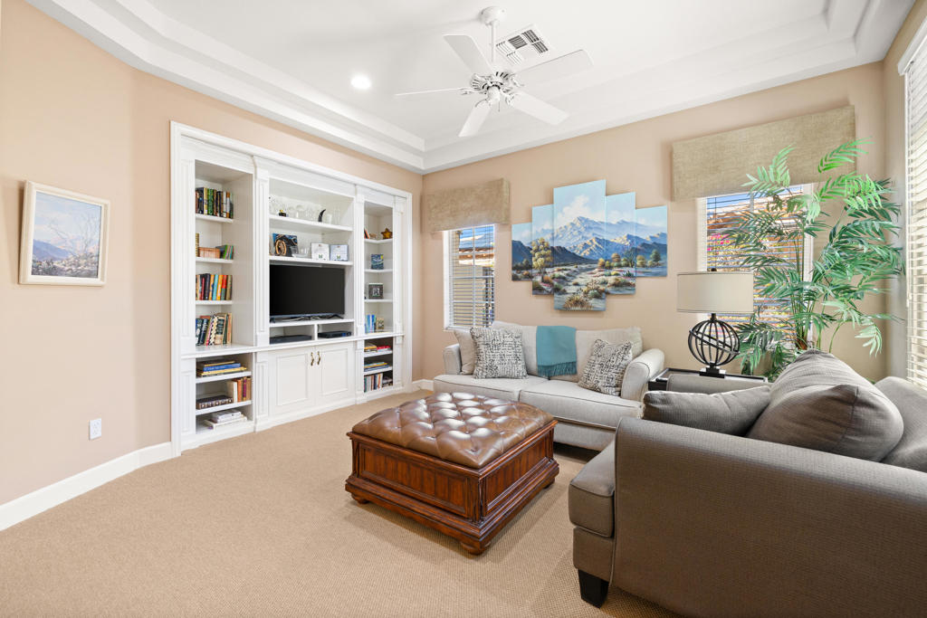 Indian Wells C.C. - Residential