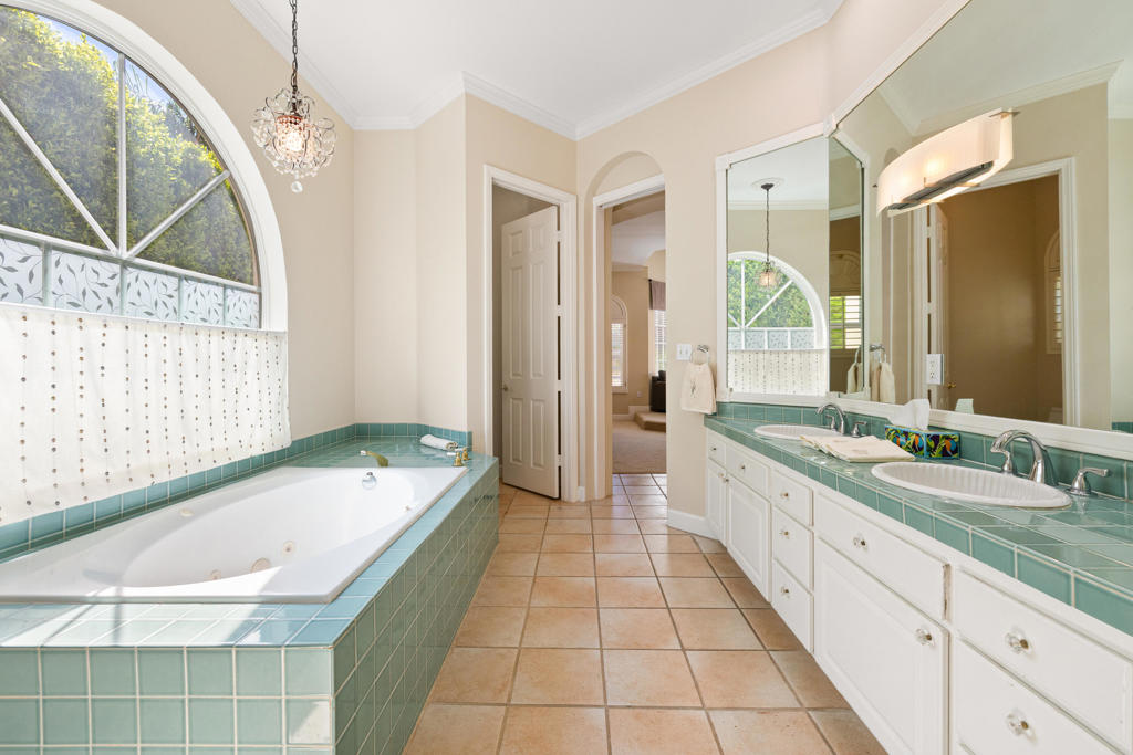 Indian Wells C.C. - Residential