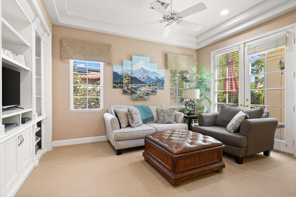 Indian Wells C.C. - Residential