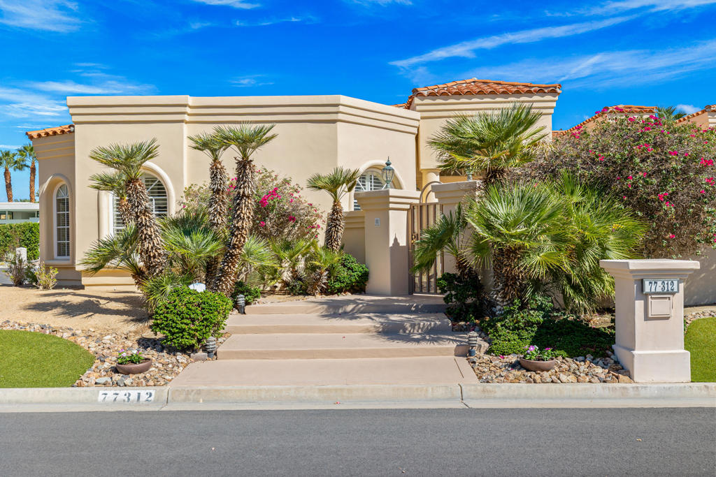 Indian Wells C.C. - Residential