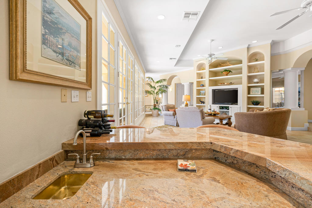 Indian Wells C.C. - Residential