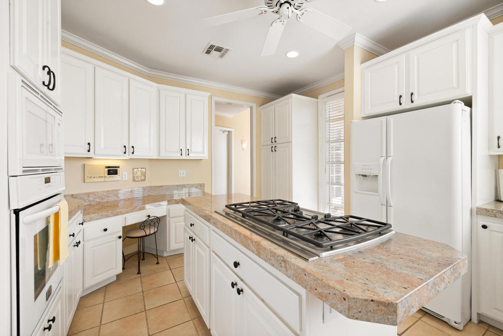Indian Wells C.C. - Residential