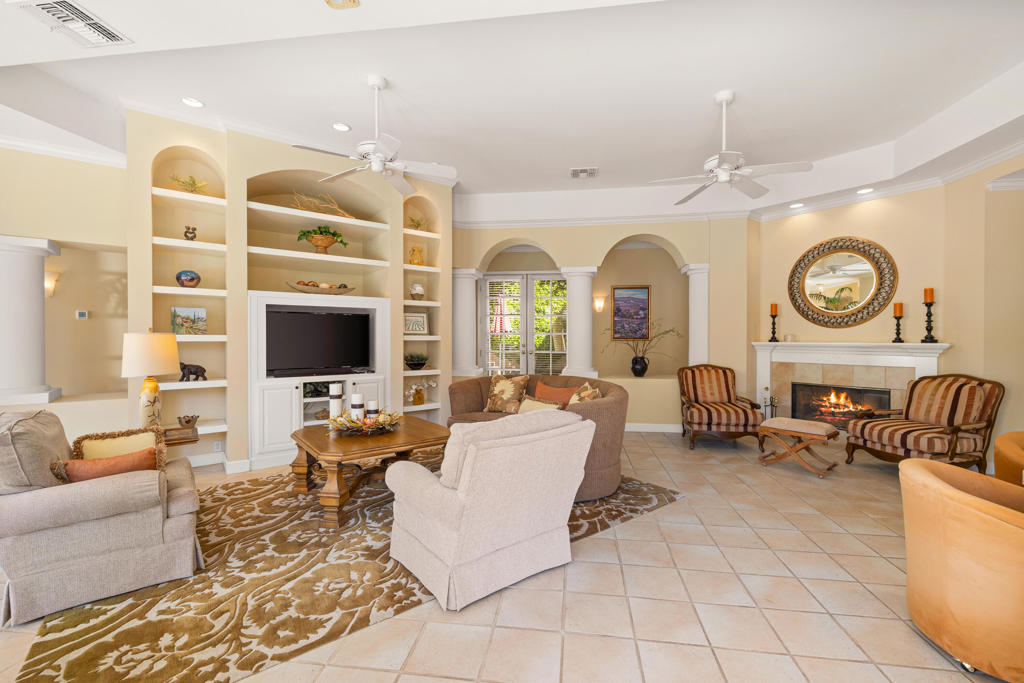 Indian Wells C.C. - Residential