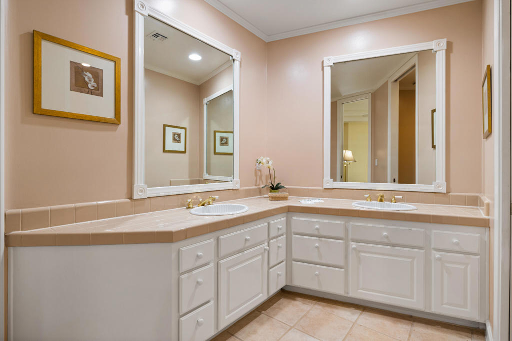 Indian Wells C.C. - Residential