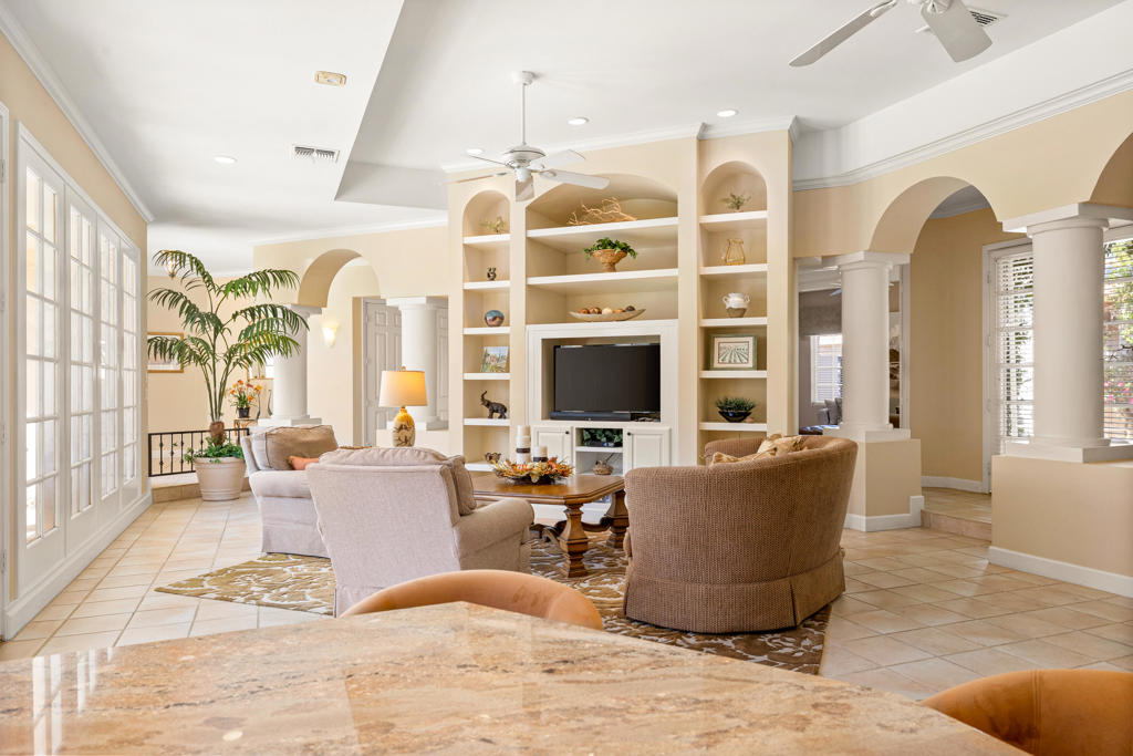 Indian Wells C.C. - Residential