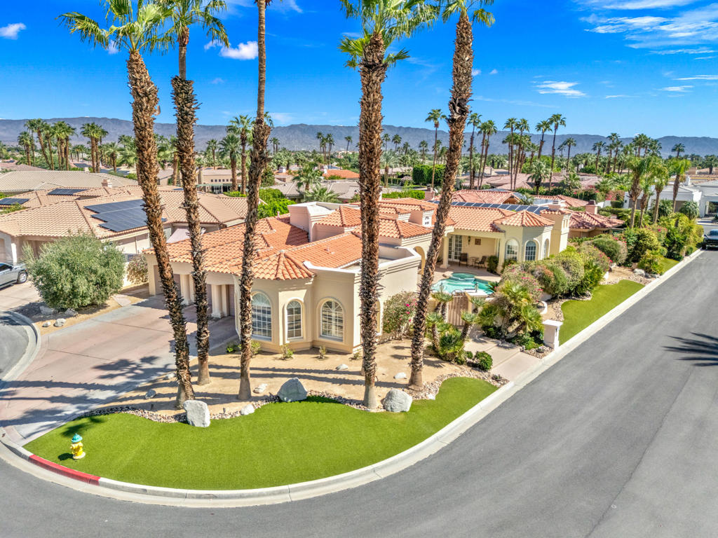 Indian Wells C.C. - Residential