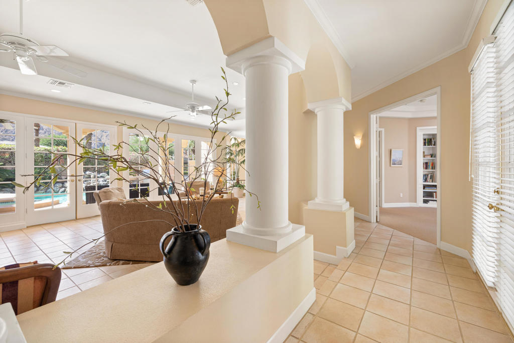 Indian Wells C.C. - Residential