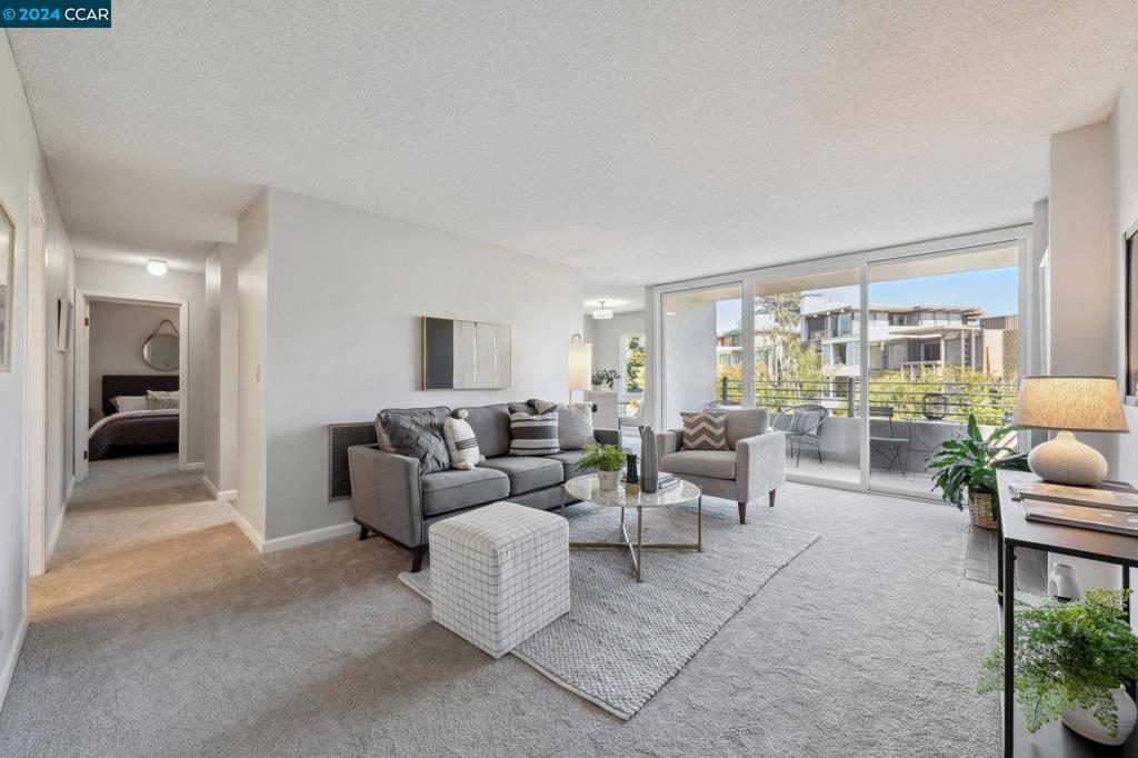 ROCKRIDGE - Residential