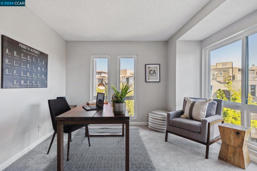 ROCKRIDGE - Residential