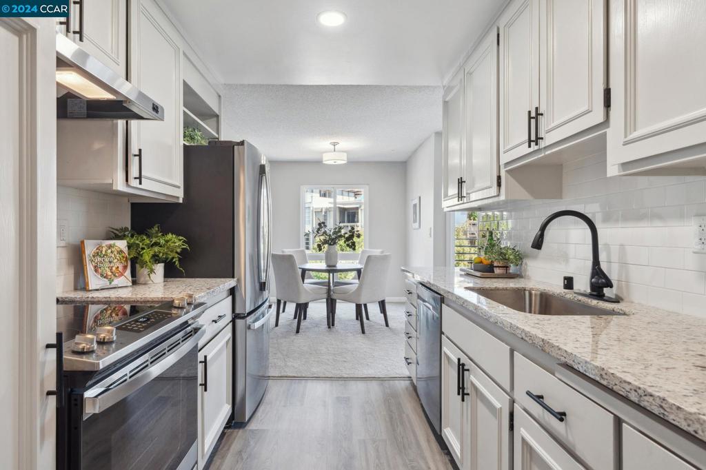 ROCKRIDGE - Residential