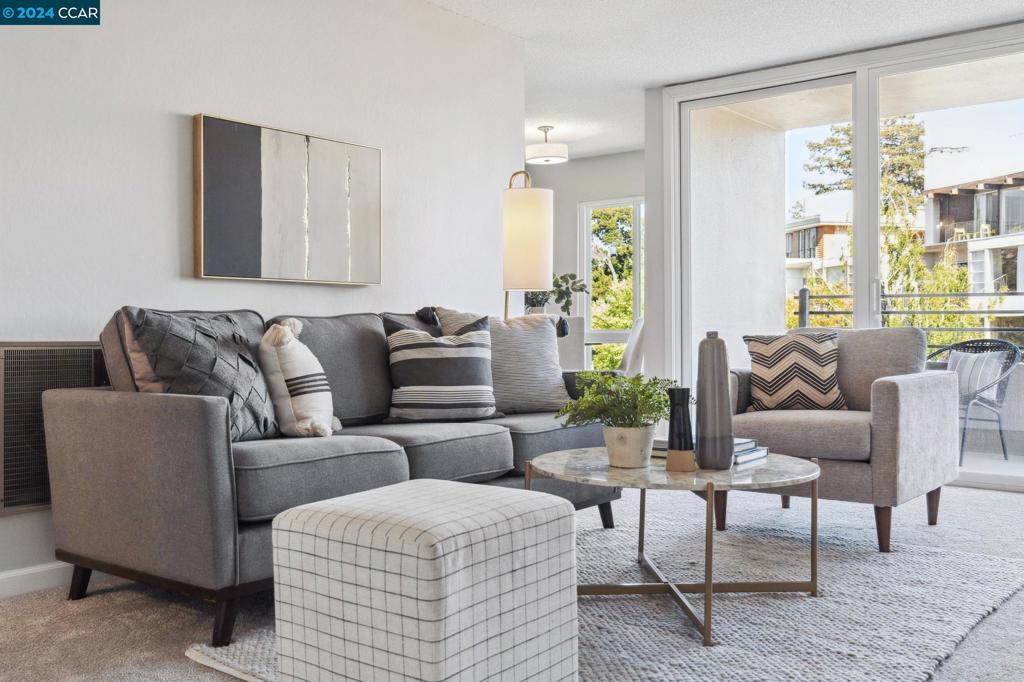 ROCKRIDGE - Residential