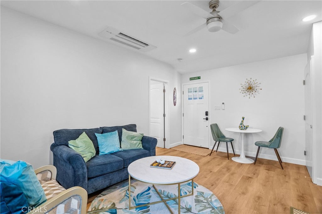 426 W Jacaranda Place A