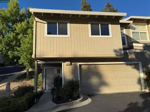Photo of 126 Southwind Drive DR, Pleasant Hill, CA 94523 (MLS # 41144501)