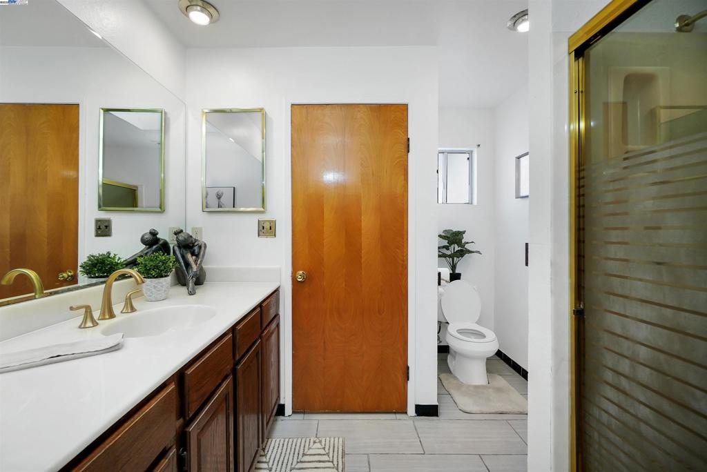 SOBRANTE PARK - Residential