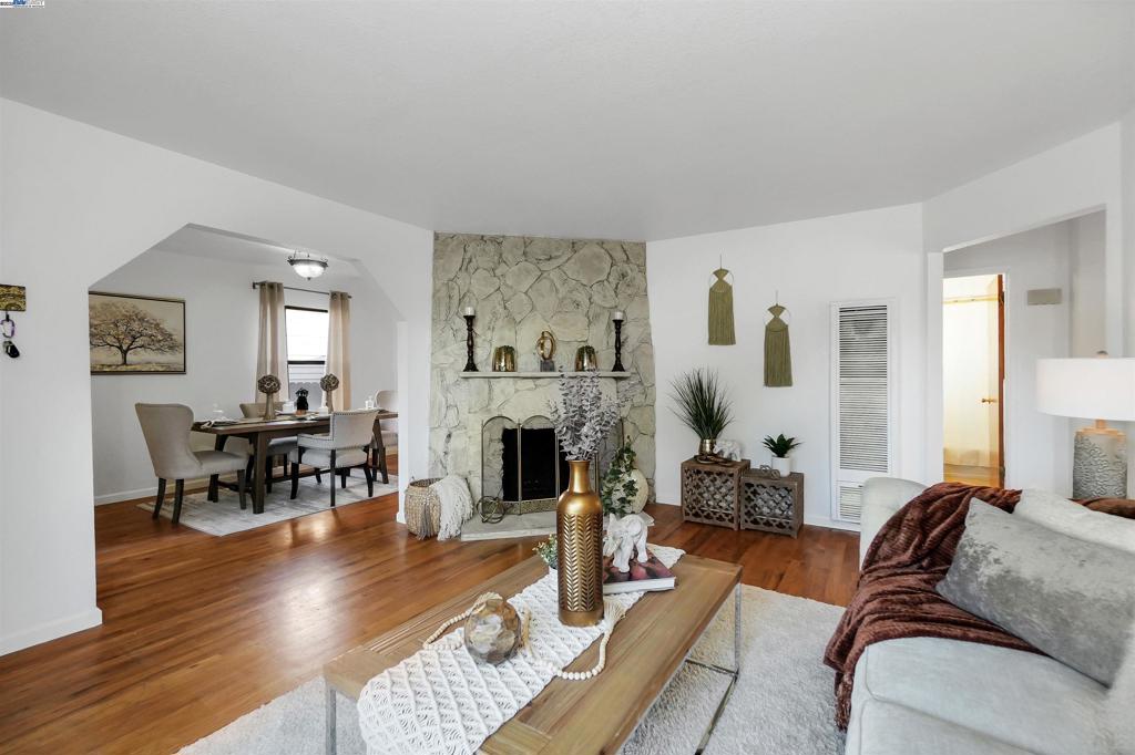 SOBRANTE PARK - Residential