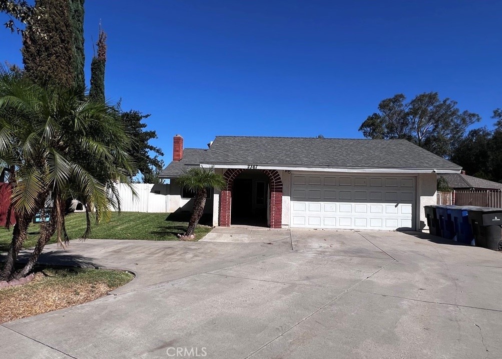 A spacious 4 bedroom / 2 bathroom 1,432 sq ft. home with a bonus sunroom on Martin Luther King Blvd. The house is a single family home with multiple amenities and is located within 5 minute driving distance to UC Riverside campus.
Common area and bedrooms are partially furnished. (Furnished pictures are staged and may be subjected to change)
All 4 bedrooms have spacious closet with mirrors
Central AC/Heater is powered by Solar panels, which reduces the utility costs
2 car garage with reserved parking and ample space in driveway available
Complimentary sun room (can be used as game room/gatherings)
Large spacious backyard with many fruit trees and cemented area for basketball/other outdoor sports
High ceiling living room with all-day natural lighting
Spacious kitchen with french door, modern gas stove, large fridge, and microwave
Extra storage cupboards available in common areas