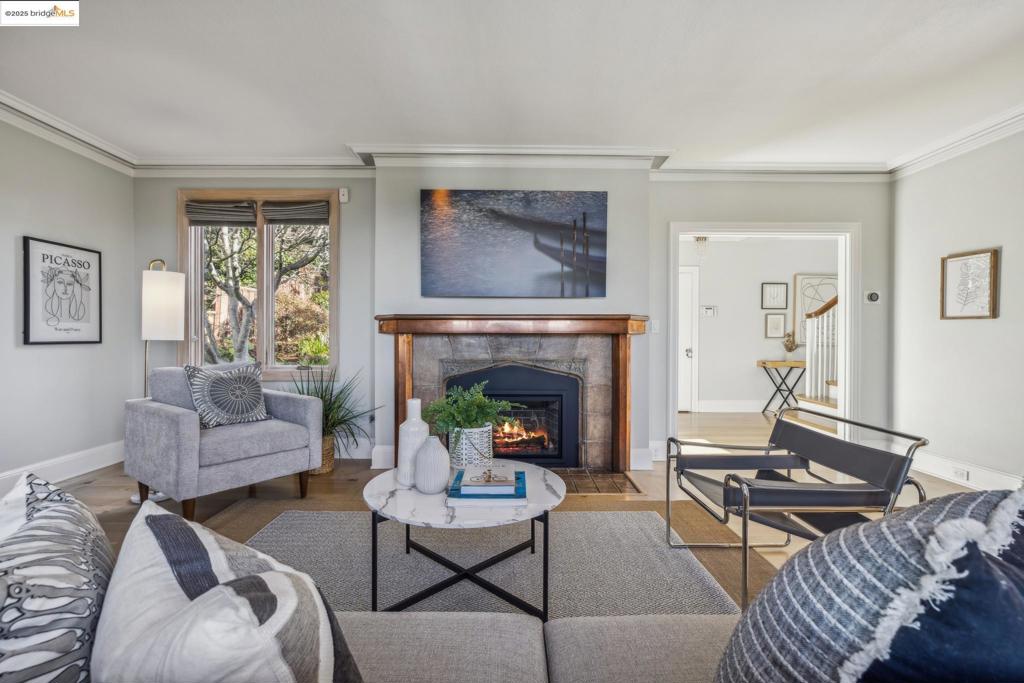 CLAREMONT - Residential