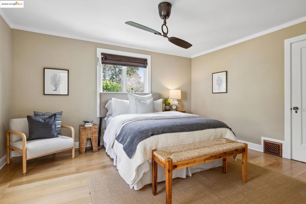 CLAREMONT - Residential