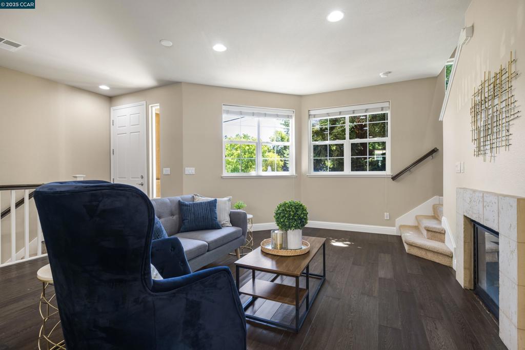 DOWNTOWN MARTINE - Residential