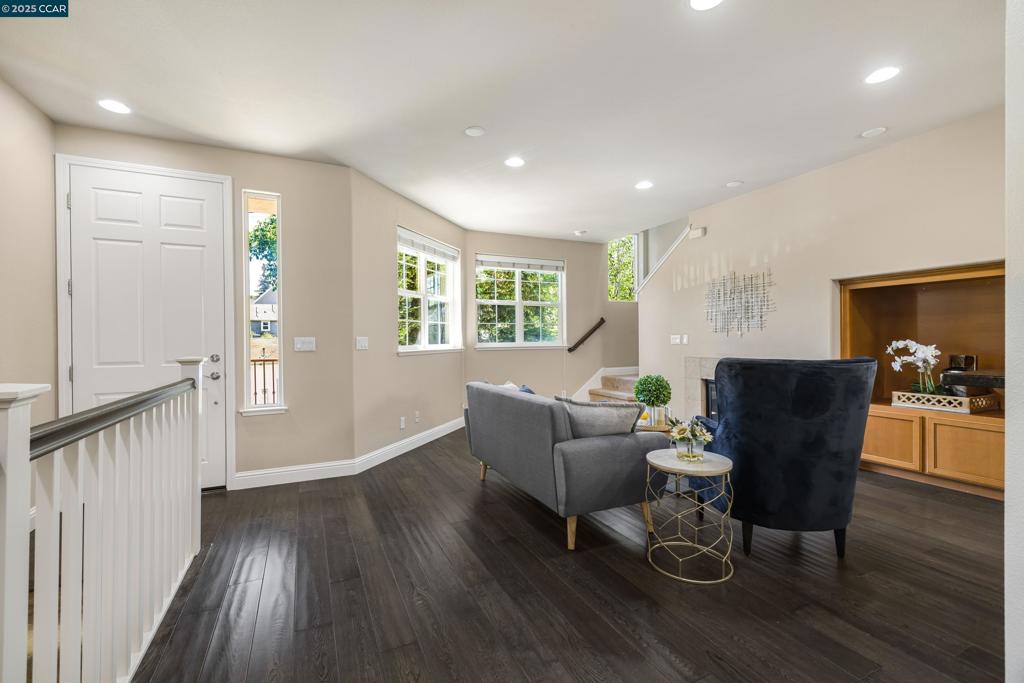 DOWNTOWN MARTINE - Residential