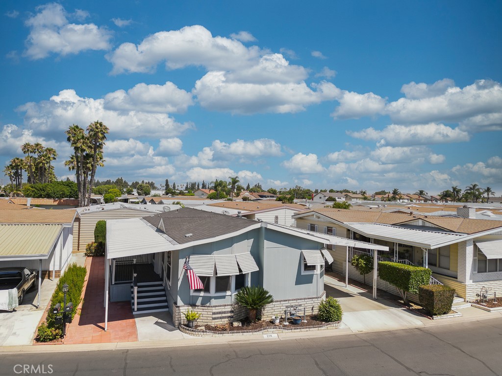 1400 Sunkist Street 214