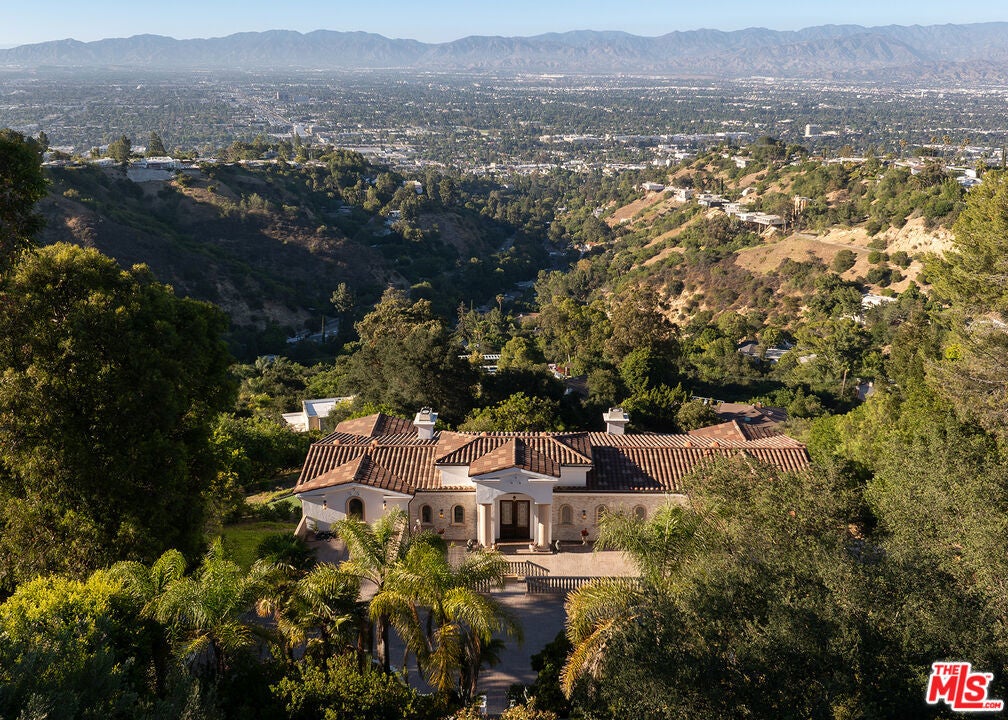 14655 Mulholland Drive