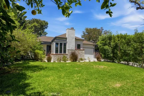 MLS: SR26168385