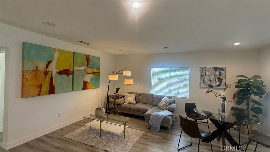 Photo of 11319 Glenoaks, Pacoima, CA 91331 (MLS # SR25249387)