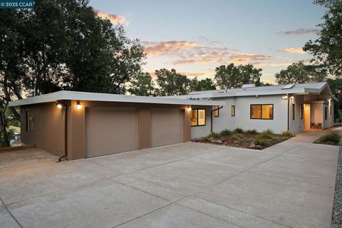 233 Melody Ln Orinda CA 94563