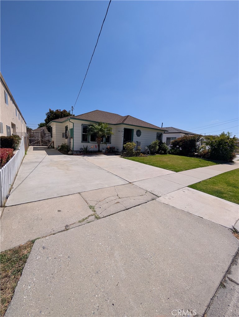 4046 W 141st