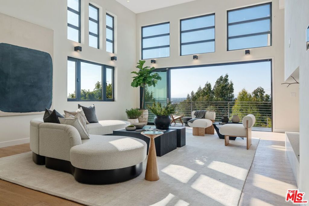 3768 Berry Drive