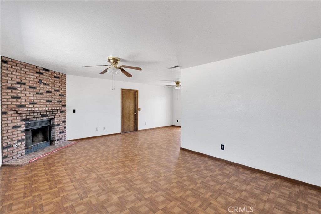 18135 Valencia Street