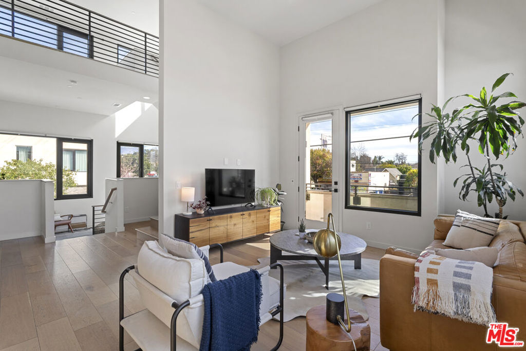 4511 Eagle Rock Boulevard